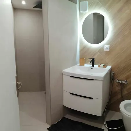 Buzenval Paris Apartman